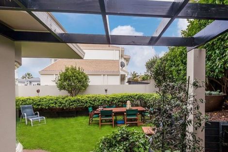 Photo of property in 5/26 Eversleigh Road, Belmont, Auckland, 0622