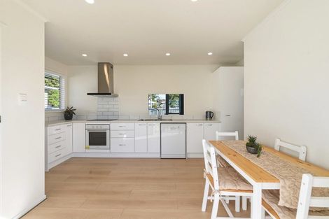 Photo of property in 11 Park Road, Western Heights, Rotorua, 3015