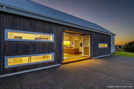 Photo of property in 2 Rangeview Rise, Foxton Beach, Foxton, 4815