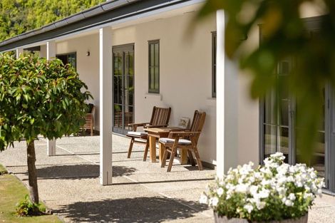 Photo of property in 4 Innes Place, Arrowtown, 9302