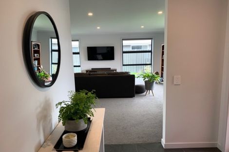 Photo of property in 4 Caledonian Place, Cromwell, 9310