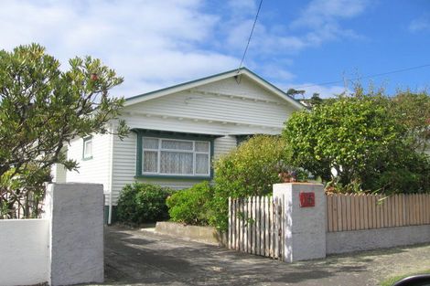 Photo of property in 15 Bentinck Avenue, Strathmore Park, Wellington, 6022