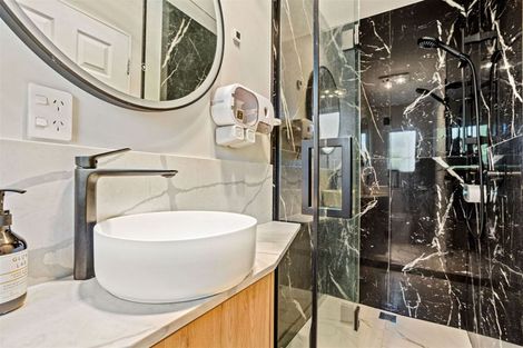 Photo of property in 3a Royal Road, Massey, Auckland, 0614