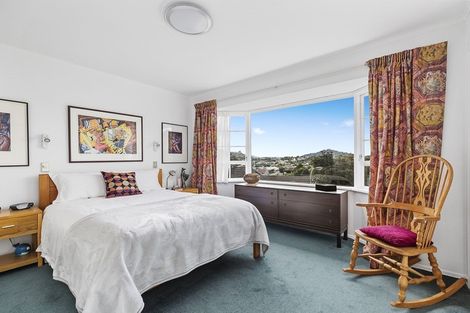 Photo of property in 8 Lethenty Way, Karori, Wellington, 6012