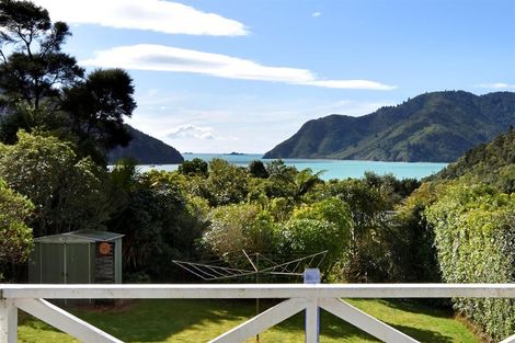 Photo of property in 3 Field Terrace, Okiwi Bay, French Pass, 7193