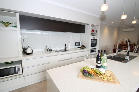 Photo of property in 16 Silver Springs Boulevard, Mosgiel, 9024