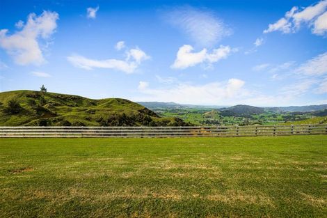 Photo of property in 1250 Kaipara Hills Road, Kaipara Flats, Warkworth, 0984