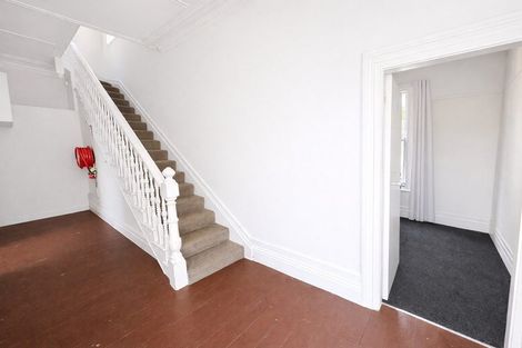 Photo of property in 1/18 Clifton Terrace, Kelburn, Wellington, 6012