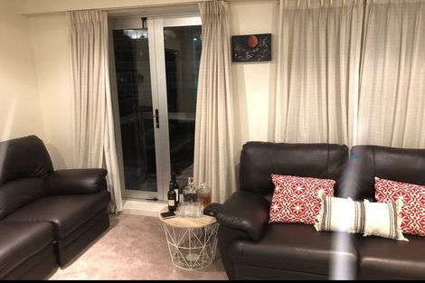 Photo of property in Terrace Heights Apartments, 6e/163 The Terrace, Wellington Central, Wellington, 6011