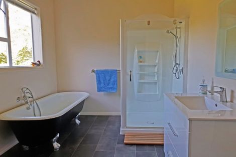 Photo of property in 97 Piko Road, Okoki, Urenui, 4375