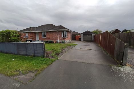 Photo of property in 2/15 Waimairi Road, Upper Riccarton, Christchurch, 8041