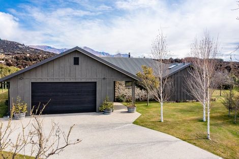 Photo of property in 9 Hikuwai Drive, Albert Town, Wanaka, 9305