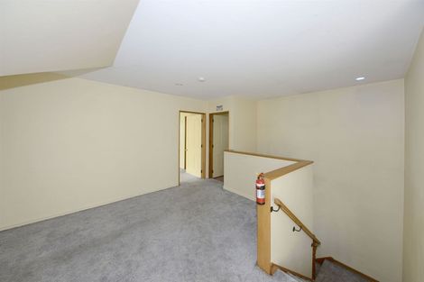 Photo of property in 52 Blue Gum Place, New Brighton, Christchurch, 8083