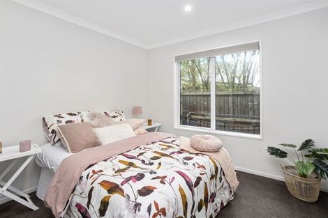 Photo of property in 33 Forest Drive, Parklands, Christchurch, 8083