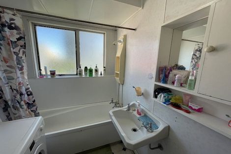 Photo of property in Adelphi Apartments, 183 The Terrace, Wellington Central, Wellington, 6011