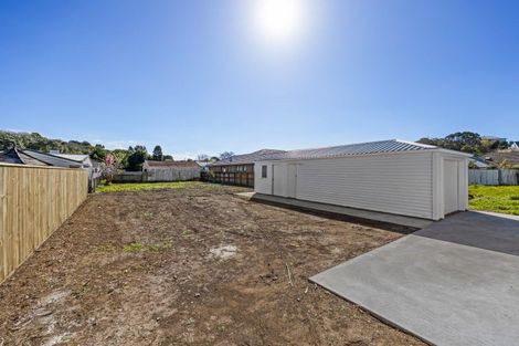 Photo of property in 160 South Road, Spotswood, New Plymouth, 4310
