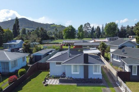 Photo of property in 31 Clyde Street, Utuhina, Rotorua, 3015