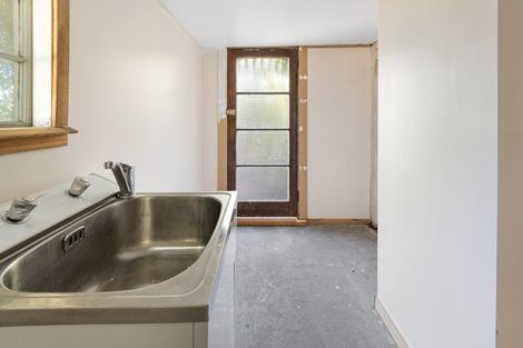 Photo of property in 80 Middle Street, Pukerau, Gore, 9772