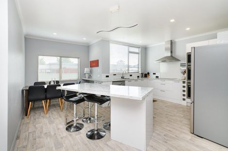 Photo of property in 74a Roy Street, Palmerston North, 4410