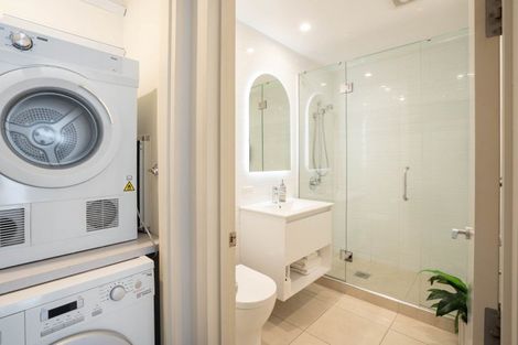 Photo of property in 7/2 Lowell Place, Waipahihi, Taupo, 3330