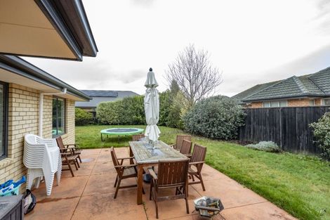 Photo of property in 27 Oakwood Drive, Rangiora, 7400