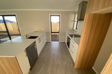 Photo of property in 6 Half Pint Lane, Halswell, Christchurch, 8025