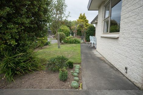 Photo of property in 6 Edwards Place, Terrace End, Palmerston North, 4410