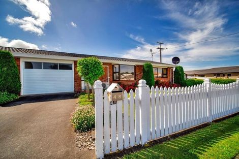 Photo of property in 48 Wilson Street, Hawera, 4610