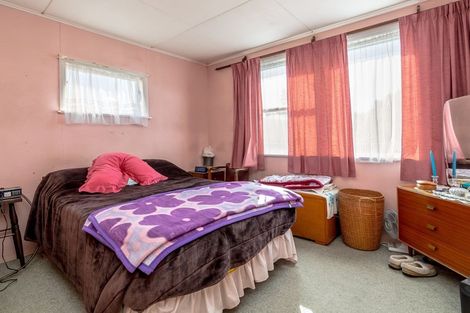 Photo of property in 5 Dublin Street, Martinborough, 5711