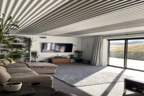 Photo of property in 211 Mcarthur Road, Springvale, Alexandra, 9391