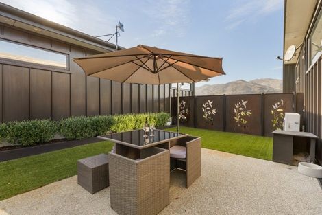 Photo of property in 39 Melmore Terrace, Cromwell, 9310