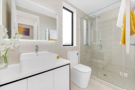 Photo of property in 32 Adamson Road, Flat Bush, Auckland, 2019