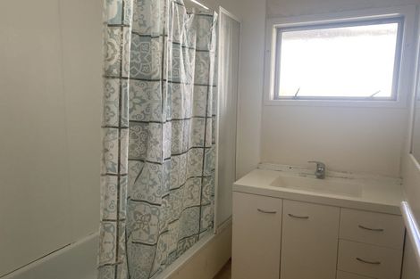 Photo of property in 1/9 Vina Place, Massey, Auckland, 0614