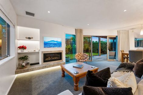 Photo of property in 1/2 Rahopara Street, Castor Bay, Auckland, 0620