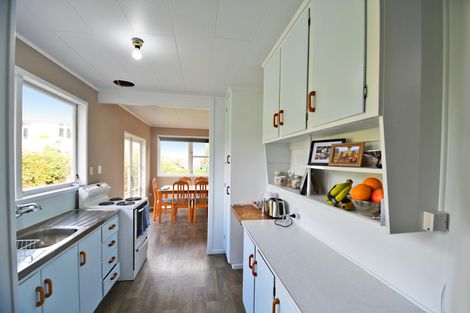 Photo of property in 17 Pakiri Road, Leigh, Warkworth, 0985