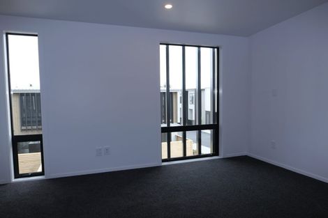 Photo of property in 2 Kamahi Place, Paraparaumu, 5032