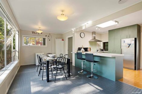 Photo of property in 89 Stottholm Road, Titirangi, Auckland, 0604