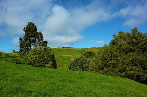 Photo of property in 371 Kaipikari Road, Urenui, 4375