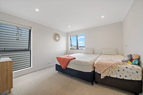Photo of property in 31 Matairangi Avenue, Totara Heights, Auckland, 2105