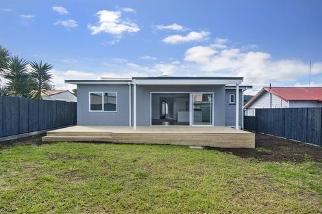 Photo of property in 17a Central Avenue, Avenues, Whangarei, 0110