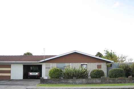Photo of property in 10 Buckham Street, Rangiora, 7400