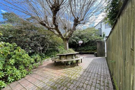 Photo of property in 35 Burma Road, Khandallah, Wellington, 6035