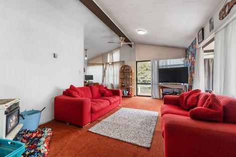 Photo of property in 48 Te Kauwhata Road, Te Kauwhata, 3710