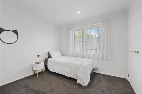 Photo of property in 5 Cessna Lane, Glen Avon, New Plymouth, 4312