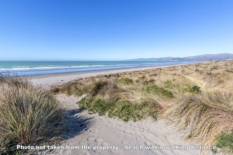 Photo of property in 198 Estuary Road, South New Brighton, Christchurch, 8062