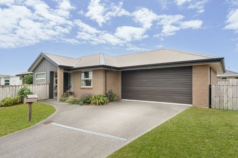 Photo of property in 17 Kuru Place, Papamoa, 3118