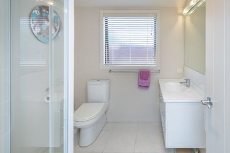 Photo of property in 14 Gilligan Close, College Estate, Whanganui, 4500