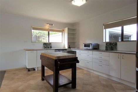 Photo of property in 3/7 Gerald Stokes Avenue, Helensville, 0800