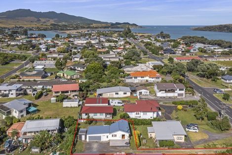 Photo of property in 39a Wallis Street, Raglan, 3225