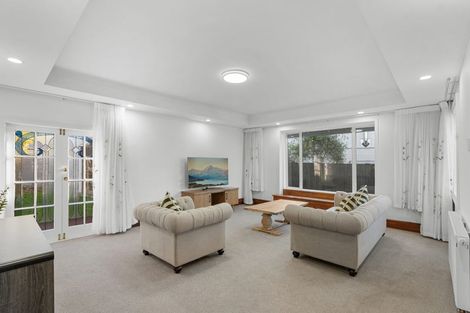 Photo of property in 31 Kotare Street, Fendalton, Christchurch, 8041